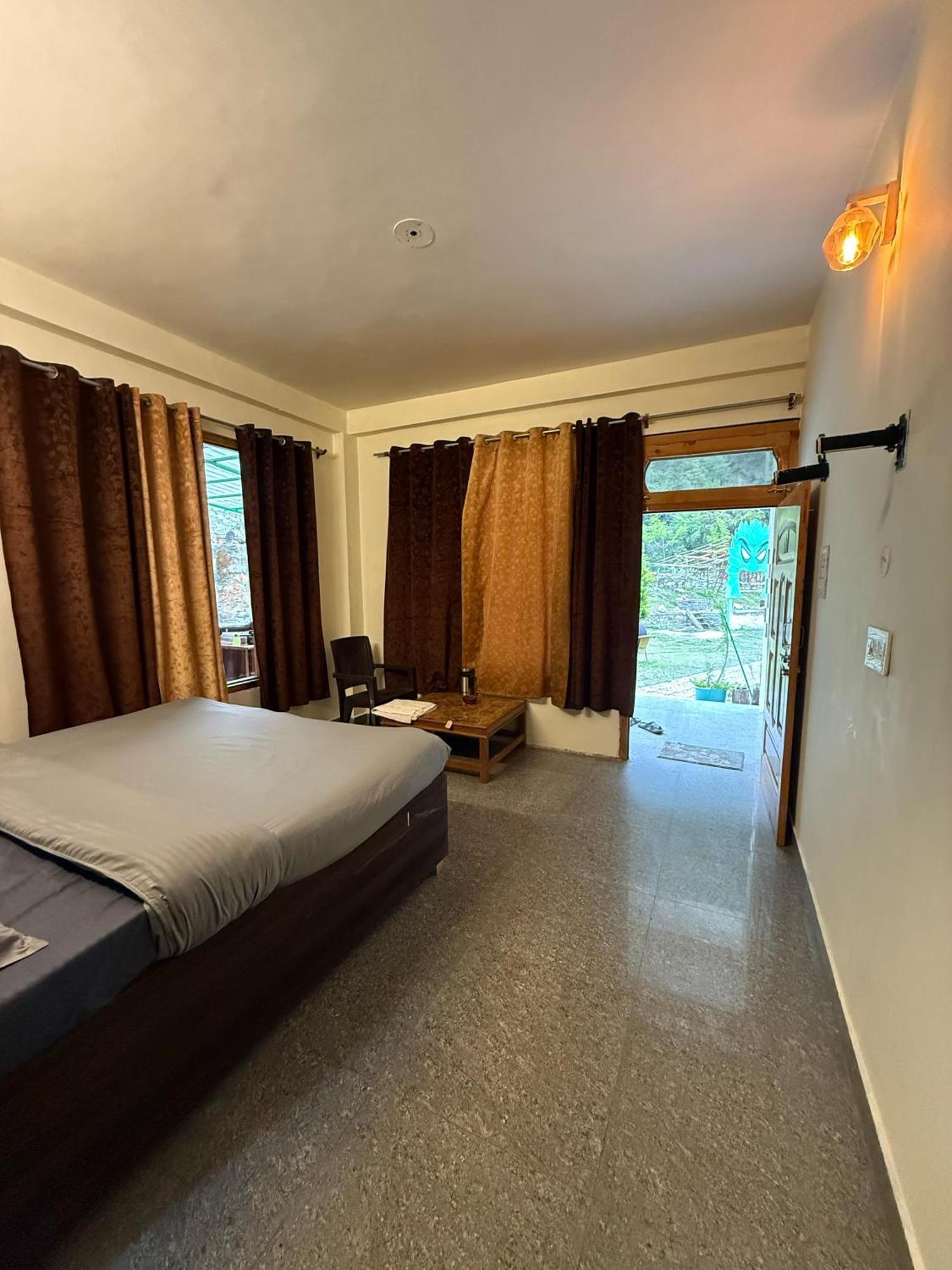 Flipsyde Retreat Kasol Exterior foto